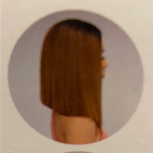 Natural styled golden bronze lace front wig - Picture 2 of 5